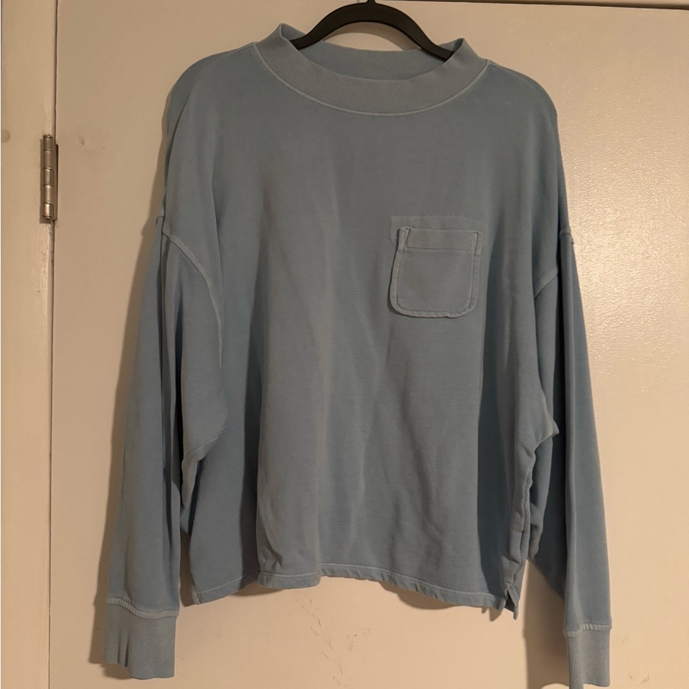Old Navy cropped crewneck | size xl in sky blue